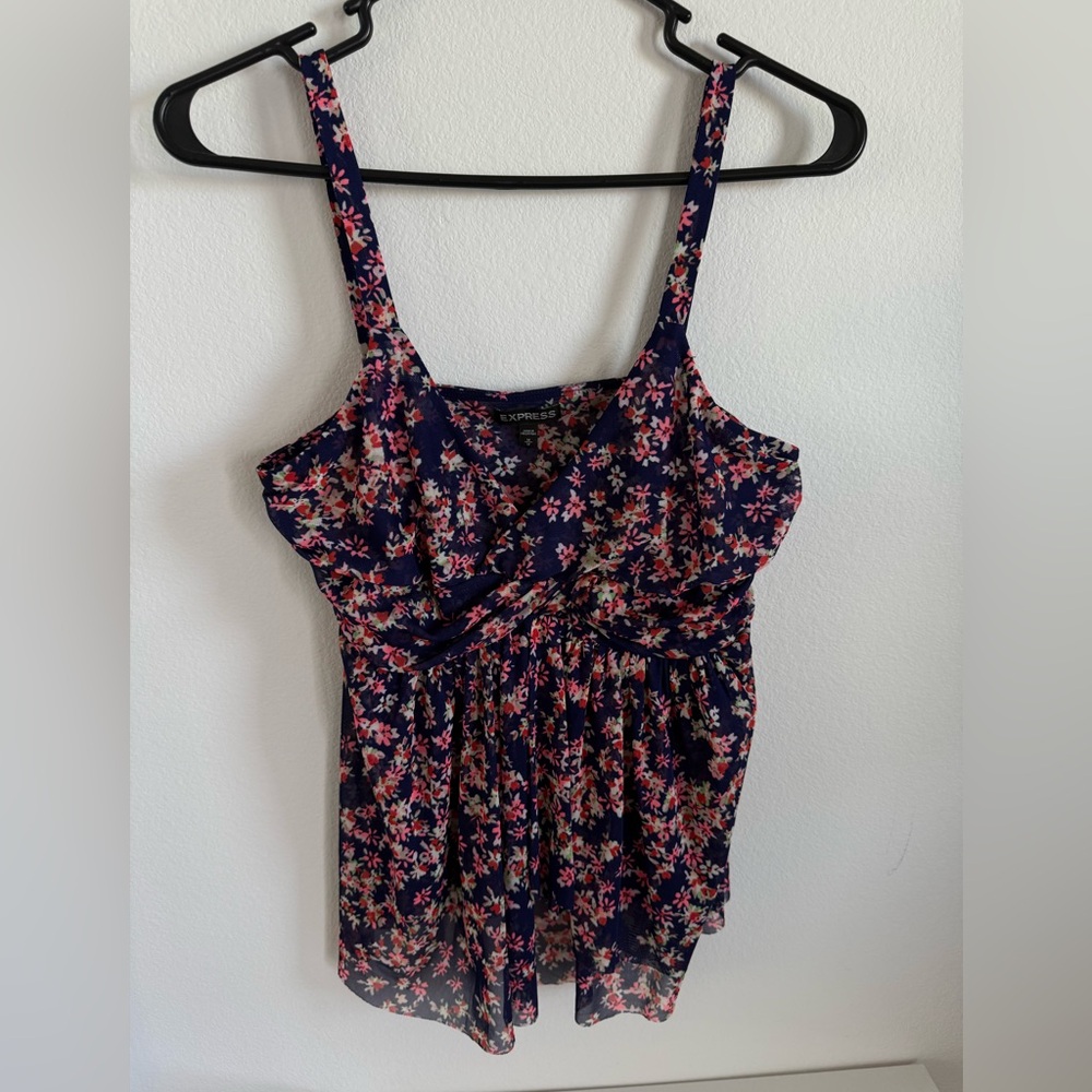 Express Floral Sleeveless Top Medium